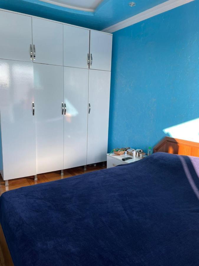Apartment Boulevardside Batoemi Buitenkant foto