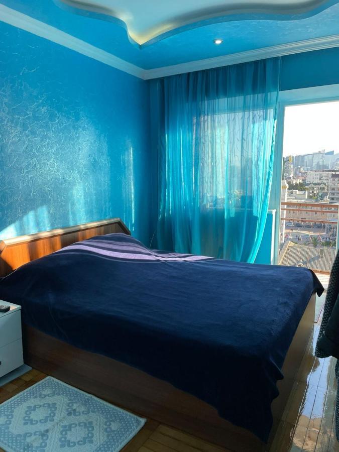 Apartment Boulevardside Batoemi Buitenkant foto
